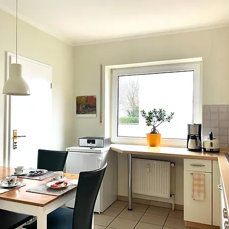 Stadtwohnung In Zentraler Und Ruhiger Lage -wm-tr-1 Pkw Stelp Oldenburg