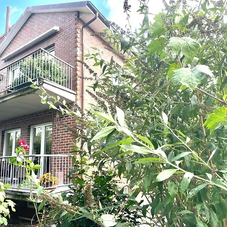 Stadtwohnung In Zentraler Und Ruhiger Lage -wm-tr-1 Pkw Stelp Ольденбург